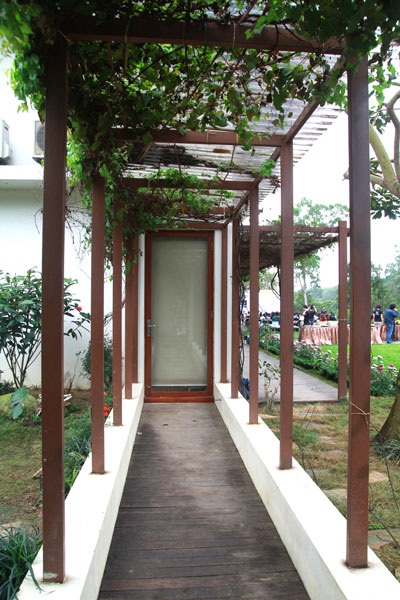 Ngắm nhà vườn “như trong mơ” của diva Mỹ Linh