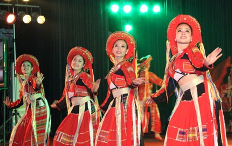 Liên hoan Ca múa nhạc 2012 diễn ra tại Sơn La và Đăk Lăk - 1 Liên hoan Ca múa nhạc 2012 diễn ra tại Sơn La và Đăk Lăk