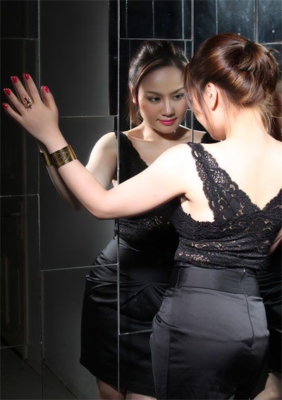 Thu Phượng: “Có nhiều đồn đại về hôn nhân giữa tôi và Thành Trung” - 6 Bế tắc và buồn nản trong cuộc sống hôn nhân hiện tại, Thu Phượng quyết tâm trở lại sân khấu