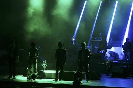 Sắc màu với phần thể hiện của Hà Trần, Tấn Minh và Duo