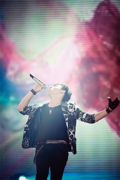 Thanh Tâm lội ngược dòng giành giải nhất Sao Mai điểm hẹn 2012 - 4 Lê Việt Anh