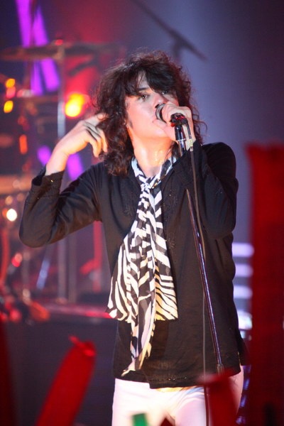 Monica chinh phục khán giả bằng sự giản dị