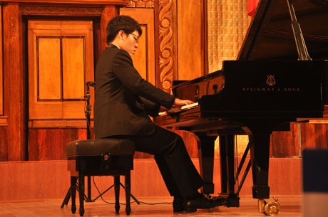 Bé gái Việt 10 tuổi giành giải nhất tại cuộc thi Piano quốc tế - 2 Chon Sae Yoon (Hàn Quốc) giải nhất bảng B