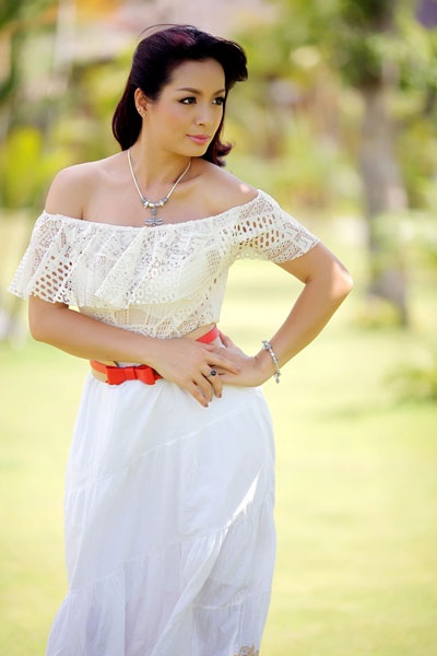 Ảnh đẹp như tranh của gia đình người mẫu Thúy Hằng - 1 H.Thanh