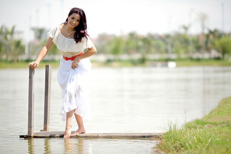 Ảnh đẹp như tranh của gia đình người mẫu Thúy Hằng - 3 H.Thanh