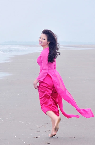 Ca sĩ Phương Thảo: “Tôi từng ái ngại cho cái số của mình…” - 4 Phương Thảo: Gái Nghệ ngoan nhưng không hiền