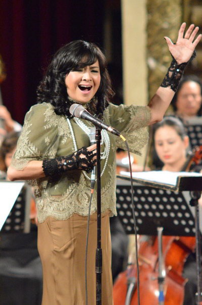 Năm nay, chương trình có sự tham gia của ba diva nhạc nhẹ là Thanh Lam...