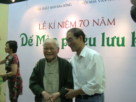 “Dế Mèn phiêu lưu ký” sống mãi - 2 Nhà văn Tô Hoài tại Lễ kỷ niệm 70 năm ngày ra đời tác phẩm Dế mèn phiêu lưu ký