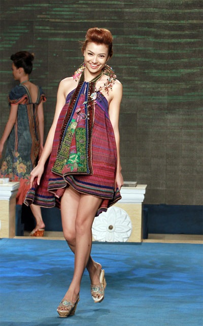 Người mẫu Hồng Quế