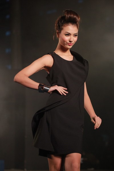 Mẫu của NTK Anh Vũ