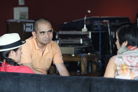 Nhạc sĩ Đức Trí trò chuyện với Hồng Nhung, Mỹ Linh