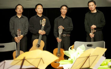 Đêm Guitar Sài Gòn độc đáo tại Hà Nội - 1 Nhóm Guitar Sài Gòn sẽ có chuyến biểu diễn tại nhiều thành phố trong cả nước, trong đó có Hà Nội