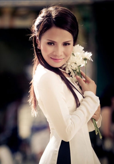 Thành Lê xin được gửi lời chúc mừng năm mới đến độc giả