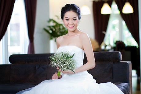 Người đẹp Phan Thị Lý lấy chồng hơn 17 tuổi - 4 Người đẹp Phan Thị Lý lấy chồng hơn 17 tuổi