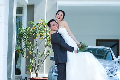 Người đẹp Phan Thị Lý lấy chồng hơn 17 tuổi - 8 Người đẹp Phan Thị Lý lấy chồng hơn 17 tuổi