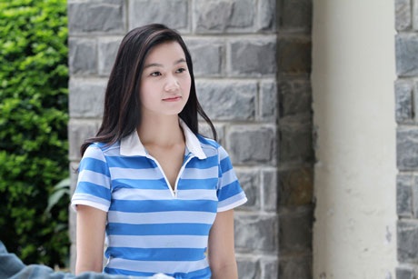 Trong sự cô độc của hai trái tim một già, một trẻ họ đã tìm thấy tiếng nói chung trong tình yêu