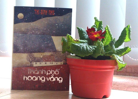 Bìa cuốn Thành phố hoang vắng của Thi Định Nhu