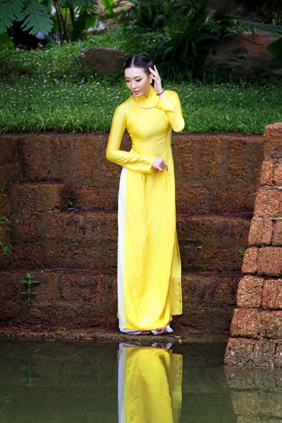 Á hậu Thùy Trang dịu dàng đón xuân - 7 Hà Thanh