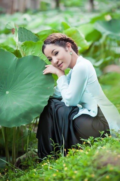 Thúy Nga dịu dàng với áo bà ba - 8 H.T