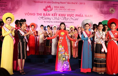 40 người đẹp phía Nam lọt vòng chung kết Hoa hậu dân tộc - 5 Thí sinh Hoa hậu Dân tộc tỏa sáng với áo dài truyền thống