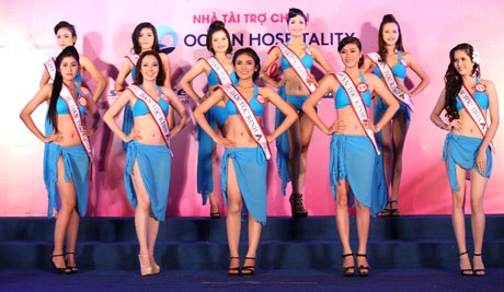 40 người đẹp phía Nam lọt vòng chung kết Hoa hậu dân tộc - 4 Thí sinh Hoa hậu các dân tộc hấp dẫn khoe sắc vóc trong phần thi áo tắm