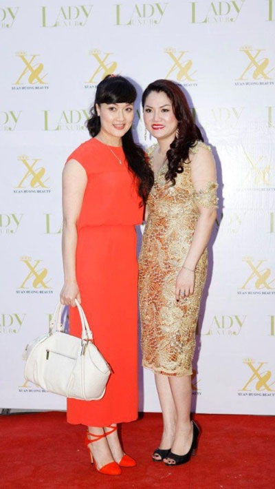 Nghệ sĩ hài Vân Dung cũng là người bạn thân thiết của Thẩm mỹ viện Xuân Hương