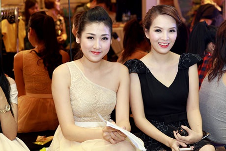 Tú Anh và Đan Lê thu hút trước ống kính