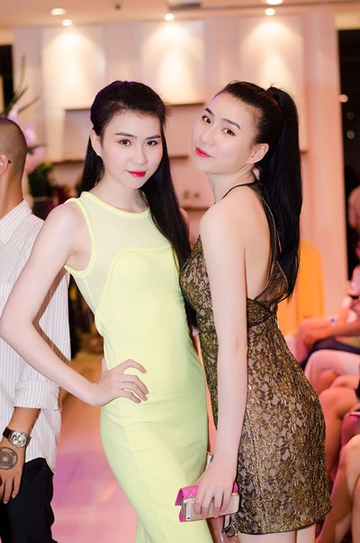  Phạm Hương - top 5 Vietnam's Next Top Model thanh thoát với váy trắng