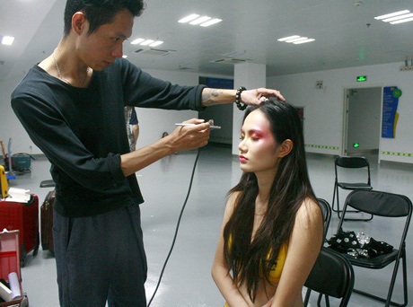 Hai thí sinh Việt Nam đều lọt vào Top 10 cuộc thi