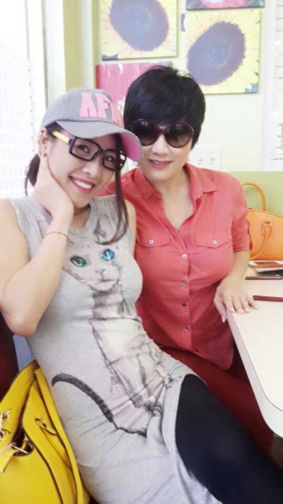 Quế Vân chụp ảnh cùng vợ chồng Bằng Kiều tại Mỹ - 6 Quế Vân đang có nhiều dự án phát triển âm nhạc tại Mỹ và Bằng Kiều sẽ giúp đỡ cô rất nhiều