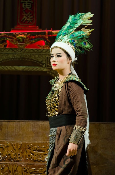 Xuất hiện vở chèo tiền tỷ! - 5 Thảo Quyên vào vai Trưng Nhị