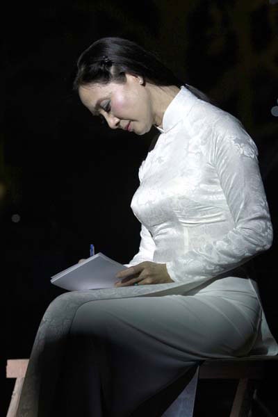 Nhạc sĩ Phú Quang từng giận cha vì… mê hát cô đầu - 3 NSND Lê Khanh sẽ dẫn chương trình trong đêm nhạc Hà Nội ơi...còn mãi một tình yêu