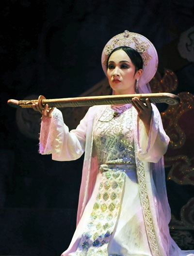 "Thị Màu" Thu Huyền hóa thân thành Ngọc Hân công chúa - 2 Thu Huyền hóa thân rất ngọt vào vai công chúa Ngọc Hân
