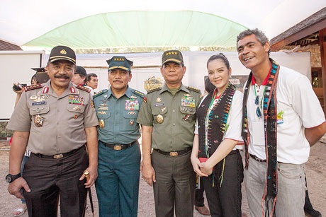 Cũng trong dịp này, Lý Nhã Kỳ gặp gỡ nhiều quan chức lãnh đạo cấp cao của Indonesia