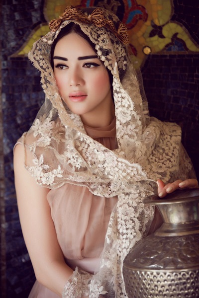 Lý Nhã Kỳ hóa thân thành nữ thần Hy Lạp - 10 Hà Thanh