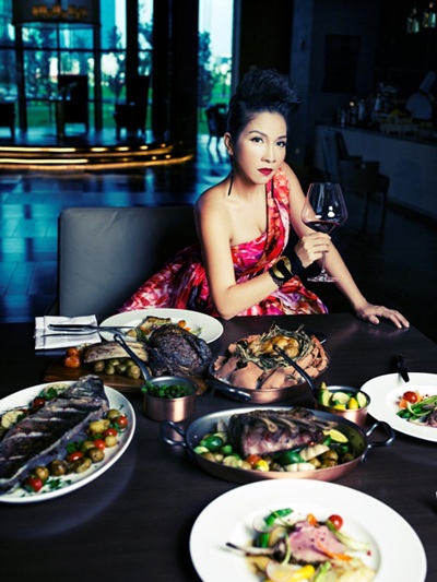 Mỹ Linh, Hồng Ánh và Quốc Trung “cạnh tranh”…trên bàn ăn - 7 Photographer: