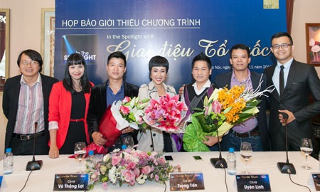 Quán quân Vietnam Idol Uyên Linh thử thách với nhạc đỏ - 2 Quán quân Vietnam Idol Uyên Linh thử thách với nhạc đỏ