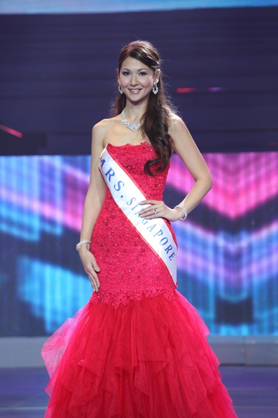 Đại diện Singgapore đoạt danh hiệu Á hậu 2