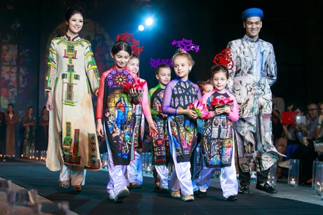 Một số người mẫu khác tham gia chương trình