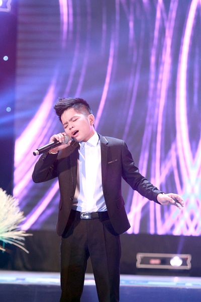 Quán quân Giọng hát Việt nhí Quang Anh