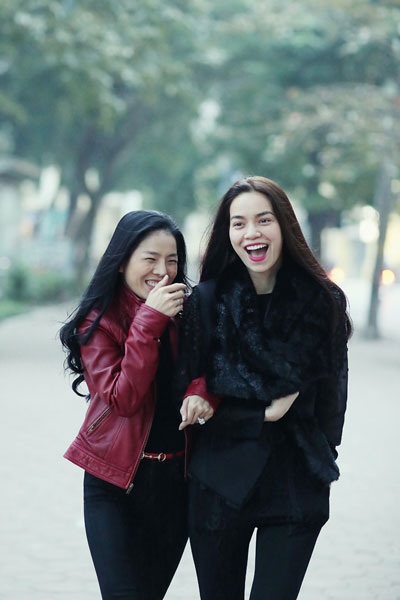Hồ Ngọc Hà cùng Lệ Quyên dạo phố giảm...stress - 1 Hà Thanh