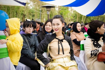 Quang Dũng- Phạm Thu Hà song ca ca khúc