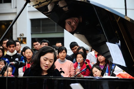 Khán giả nhí hào hứng với “Lễ hội muông thú” của Trang Trịnh