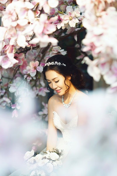 Á hậu Thùy Trang không giấu niềm hạnh phúc trước ngày lên xe hoa