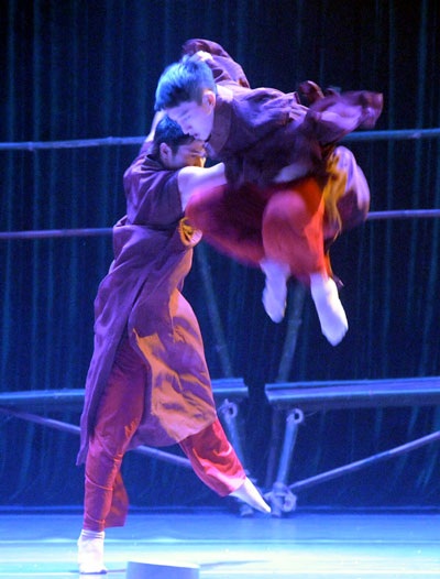 Một số hình ảnh trong vở múa đương đại “Sương sớm” diễn ra tối ngày 22/1 tại Hà Nội