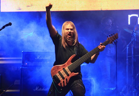 Chào sân Thủ đô Hà Nội, Andromeda đem đến 9 ca khúc: