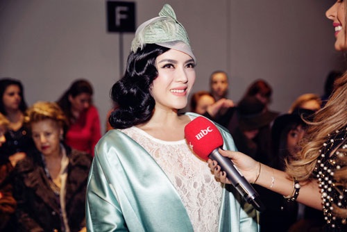 Cô được Đài truyền hình của Ả rập phỏng vấn