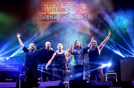 Andromeda hẹn gặp lại khán giả Việt Nam trong một ngày không xa