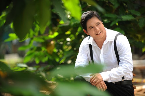 Đức Thịnh đang bắt tay vào đạo diễn liveshow hài đầu tiên của Thúy Nga tại miền Bắc