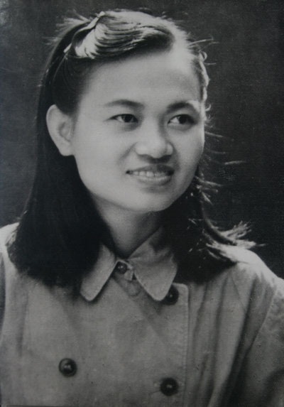 Những cô gái xinh đẹp trên chiến trường Điện Biên - 13 Y tá Ngô Thị Thái Nghiêm, 22 tuổi, từ bỏ cuộc sống phồn hoa đất Hà Thành để theo cha đi kháng chiến